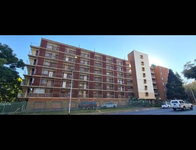 3 BEDROOM APARTMENT FOR SALE IN ARCADIA